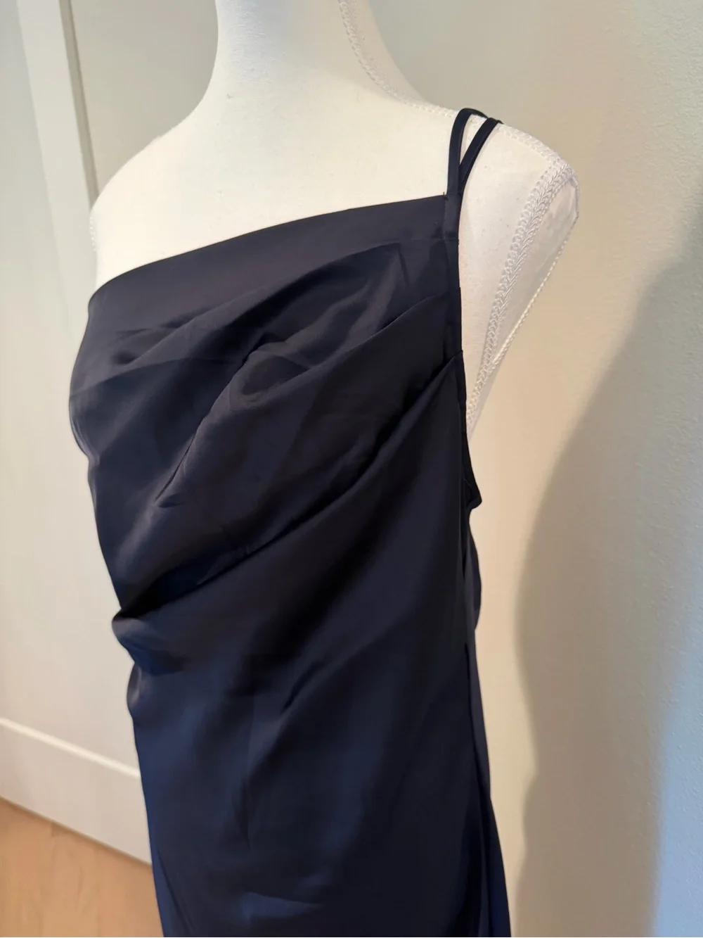 One-Shoulder Strap Navy Draped Satin Dress - Picture 5 of 5